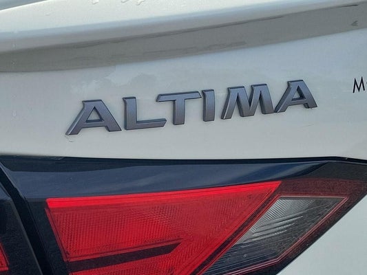2023 Nissan Altima 2.0 SR in Durham, NC - Michael Jordan Nissan